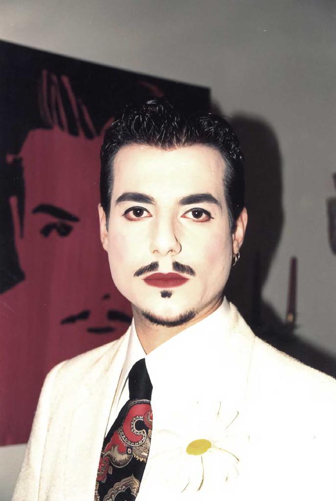 Self Portrait, 1997, φωτογραφία, 30x20 εκ.